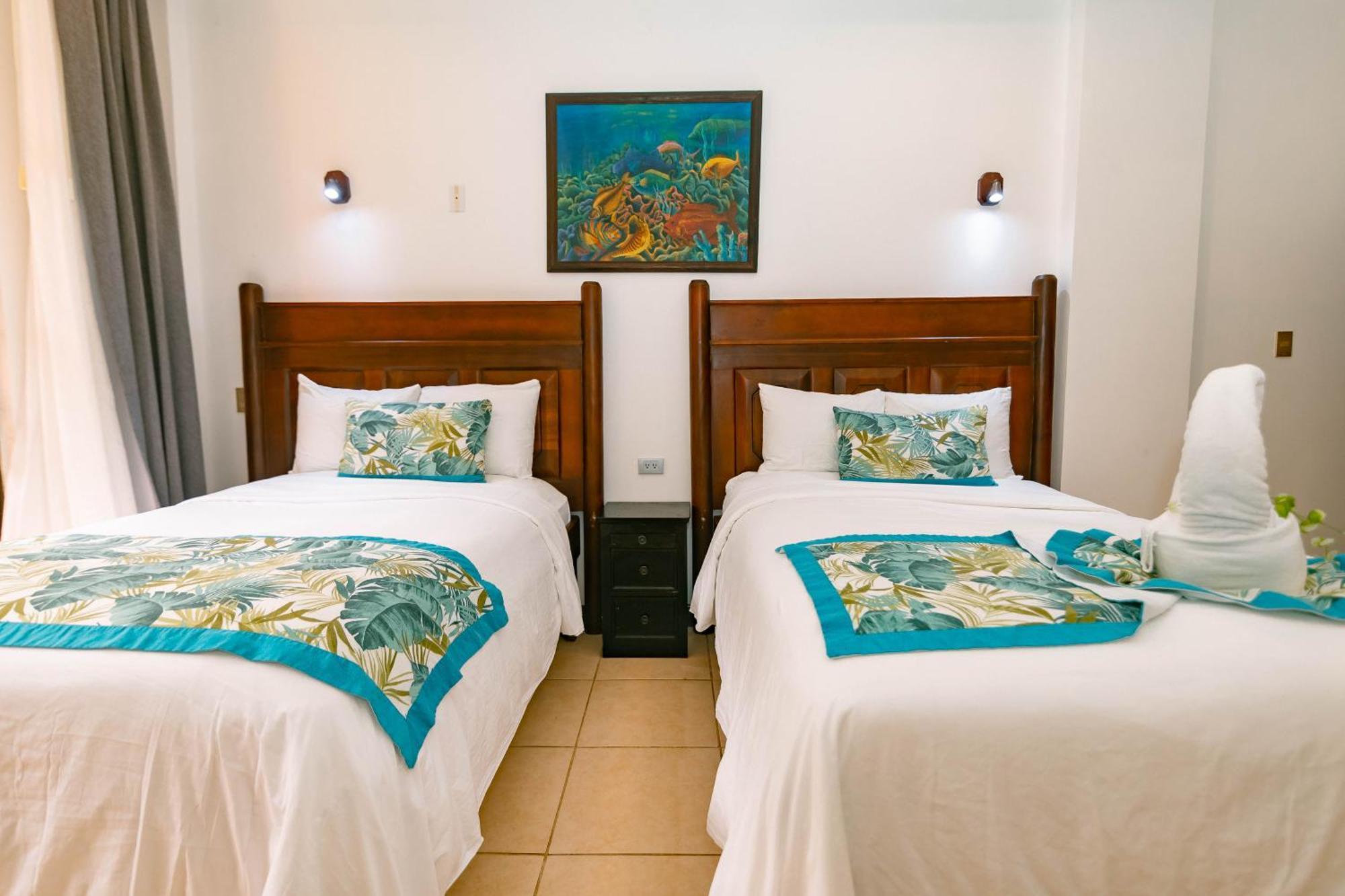 Hotel San Bada Resort & Spa Manuel Antonio Exteriör bild