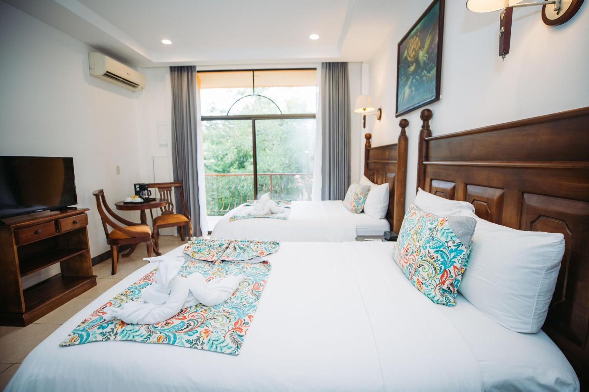 Hotel San Bada Resort & Spa Manuel Antonio Exteriör bild