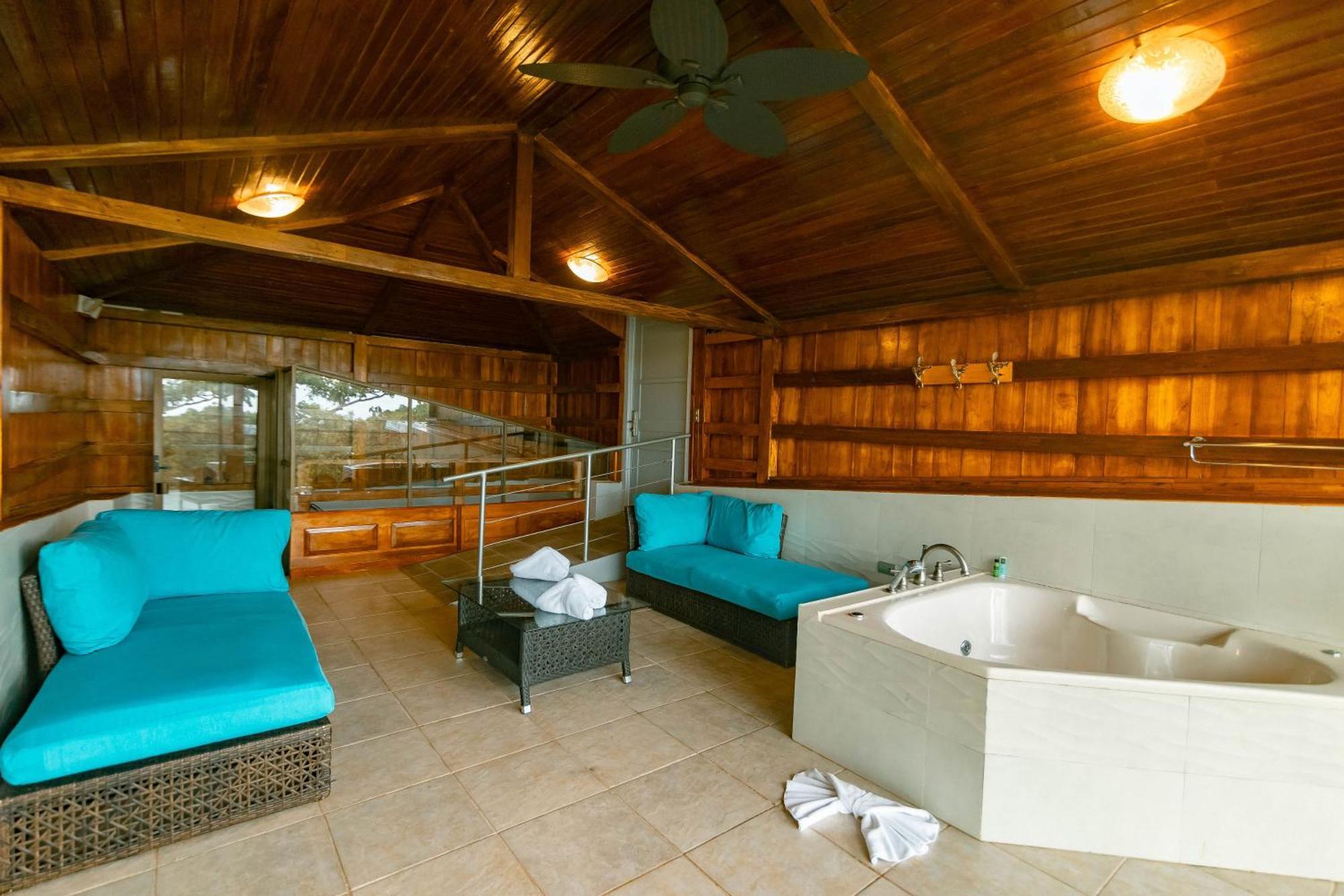 Hotel San Bada Resort & Spa Manuel Antonio Exteriör bild